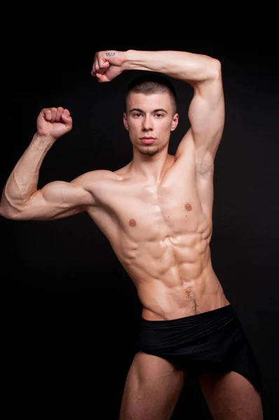 Muscled Male Model Posing Studio — Stock Photo, Image