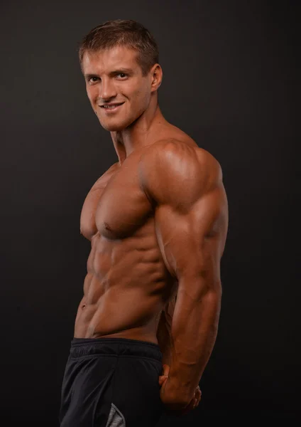 Muscled male model — Stok fotoğraf