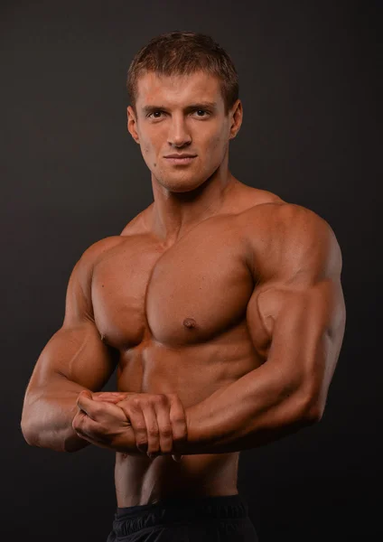 Muscled male model — Stock Photo, Image