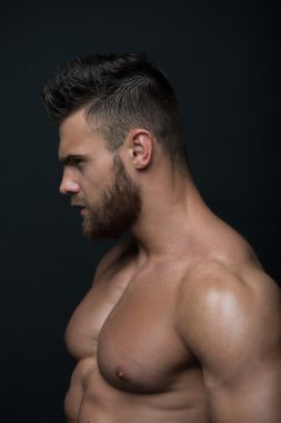 erkek fitness modeli