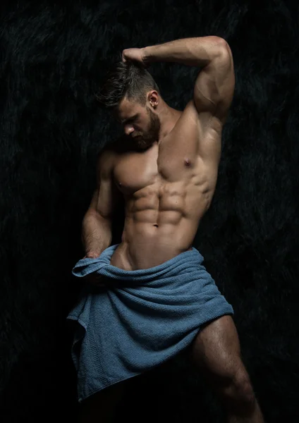 Male fitness model — Stock Photo, Image