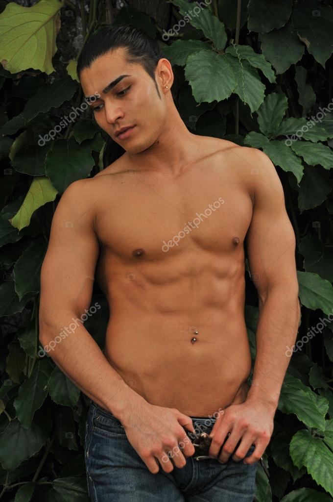 ᐈ Native American Male Models With Long Hair Stock Photos Royalty Free Native American Student Images Download On Depositphotos ᐈ Native American Male Models With Long Hair Stock Photos Royalty Free Native American Student Images Download On Depositphotos