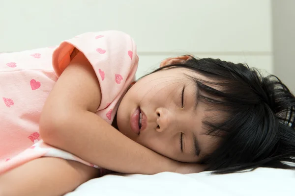 Ázsiai, alvó gyermek — Stock Fotó