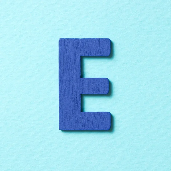 Wooden alphabet E in capital letter — Stock Photo, Image
