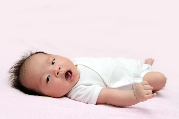 亚洲婴儿的肖像 — 图库照片