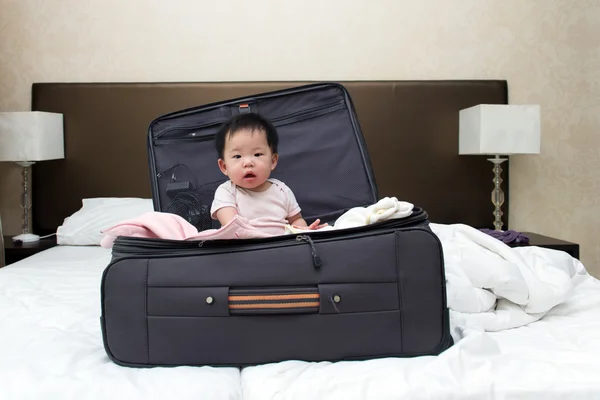Viajar con bebé —  Fotos de Stock
