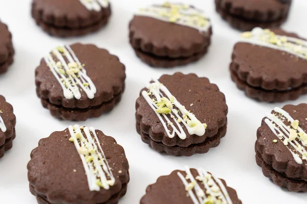 Biscuiți cu biscuiți cu ciocolată circulară — Fotografie, imagine de stoc