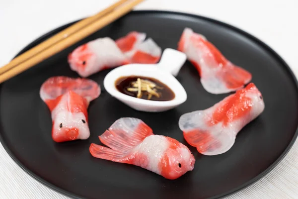 Steamed crystal dumpling in Koi fish shape — Stock Photo, Image
