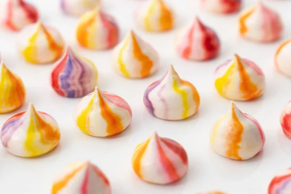 Colorful French meringue cookies — Stock Photo, Image