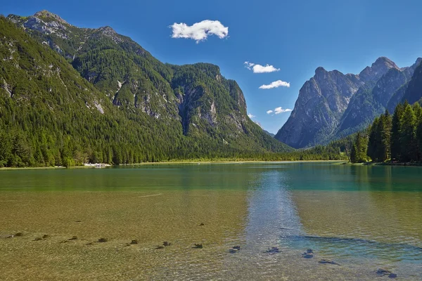 Mountain Lake Landscape — Stock Photo, Image