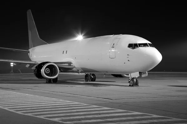 Avión por la noche —  Fotos de Stock