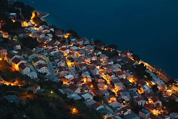 Città mediterranea di notte — Foto Stock