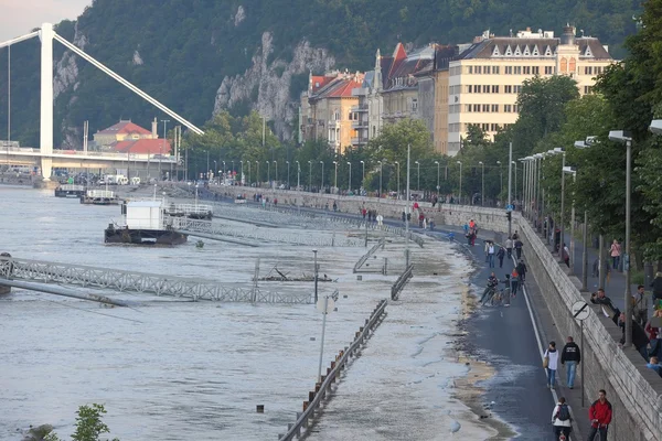 Rue Budapest inondée — Photo