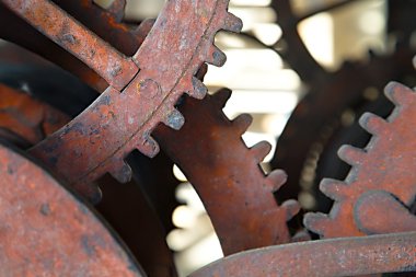 Eski saat gibi işliyor