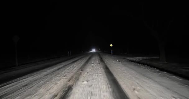 Vinter snöig natt enhet — Stockvideo
