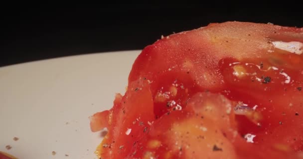 Tomatos di dapur rekaman macro slider — Stok Video