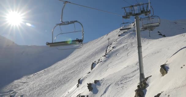 Elevador de esqui ascender — Vídeo de Stock