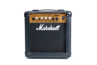 Gitar yükseltici kombinasyonu