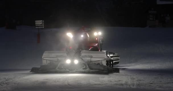 Nieve máquina de aseo de paso — Vídeos de Stock