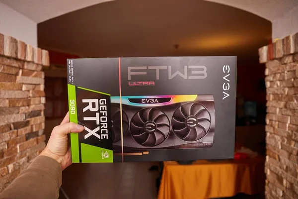 EVGA Geforce RTX 3090 Nvidia GPU box — стокове фото
