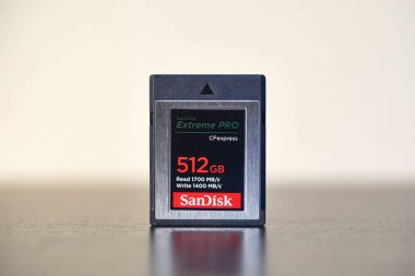 CF hafıza kartları