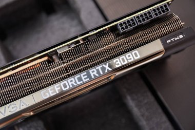 EVGA Geforce RTX 3090 Nvidia GPU görüntüleme