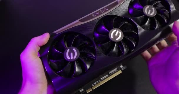 EVGA Geforce RTX 3090 Nvidia GPU unboxed in hand — Stockvideo