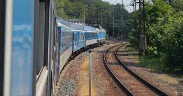 Podróż pociągiem z otwartego okna — Wideo stockowe