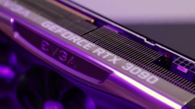 EVGA Geforce RTX 3090 Nvidia GPU görüntüleme
