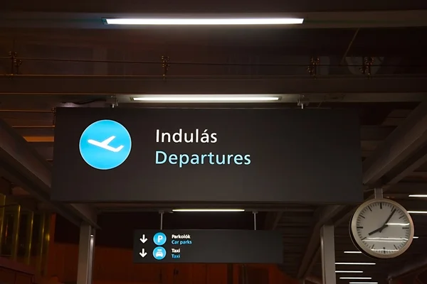 Departures — Stock Photo, Image