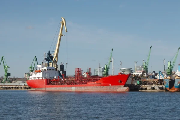 Muelle industrial — Foto de Stock