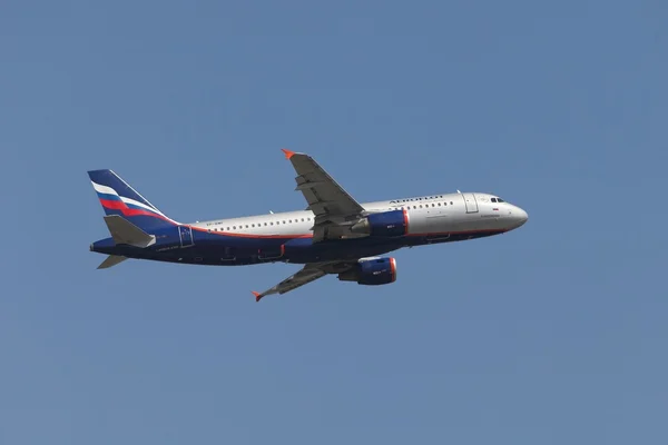 Aeroflot A320 decollo — Foto Stock