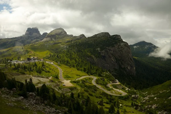 Mountains pass — Stock Photo, Image