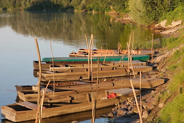 Старі дерев'яні човни — стокове фото