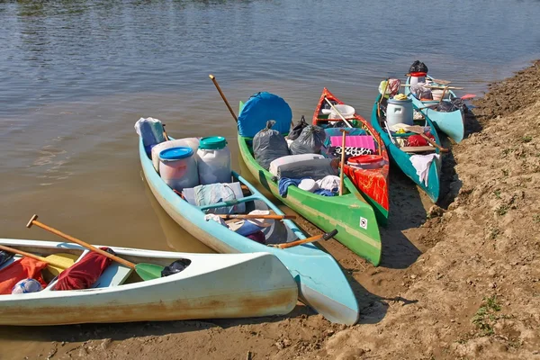 Canoe sul Fiume — Foto Stock
