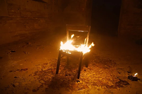 Chair on fire — Stock Photo, Image