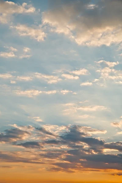 Nuvens no céu — Fotografia de Stock