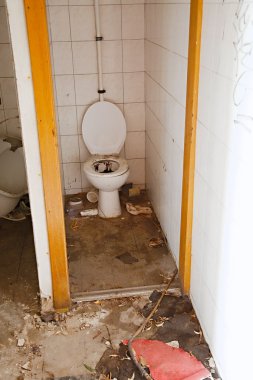 Terkedilmiş harabe sitesi