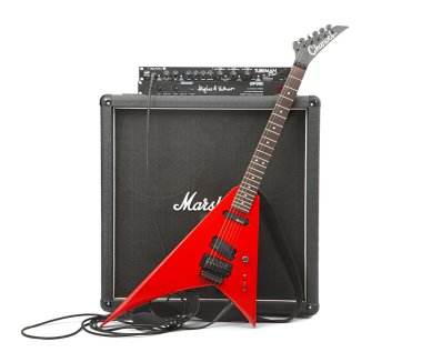 Elektro gitar ekipmanları, kabine preamp, güç amplifikatörü