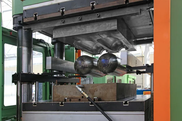 Apparatuur voor de productie van producten van rubber — Stockfoto