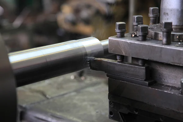 Torno de máquina en taller — Foto de Stock