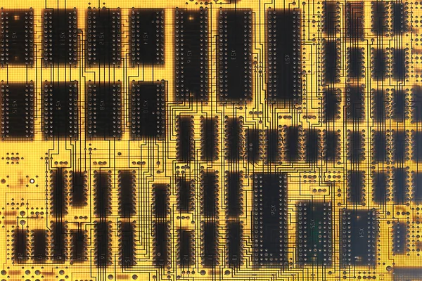 Primer plano de una placa de circuito electrónico — Foto de Stock