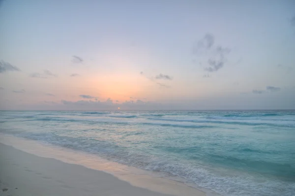 Alba a Cancun, Messico — Foto Stock