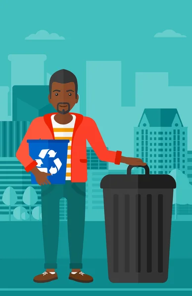 Homme avec poubelles de recyclage . — Image vectorielle