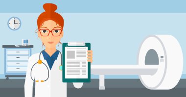 MRI makine ile hastane odasında doktor.