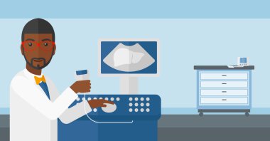 Erkek ultrason uzmanı.