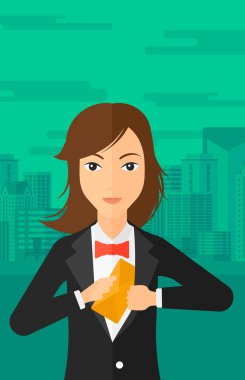 Kadın koyarak zarf içinde cep.