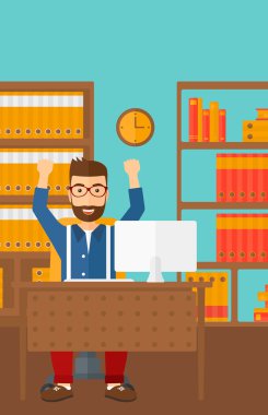 Ofiste çalışan adam..