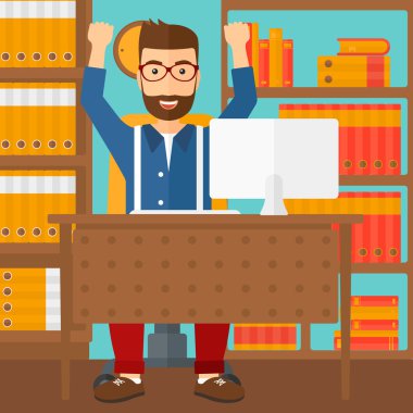 Ofiste çalışan adam..