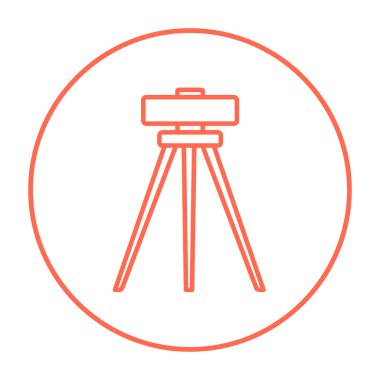 Teodolit tripod satırı simgesi üzerinde.